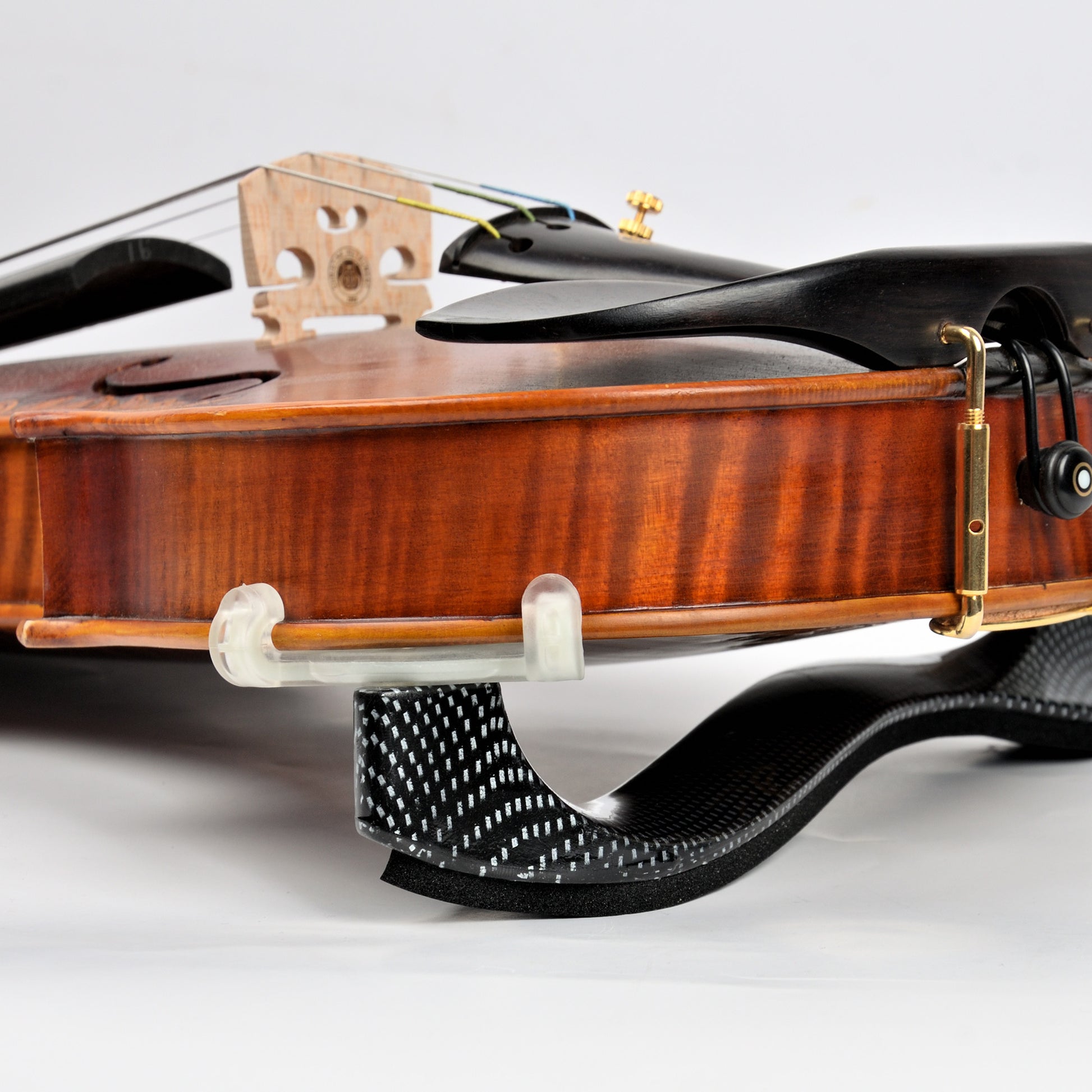 Carbon Fiber Violin Shoulder Rest – Lightweight Frame Detail