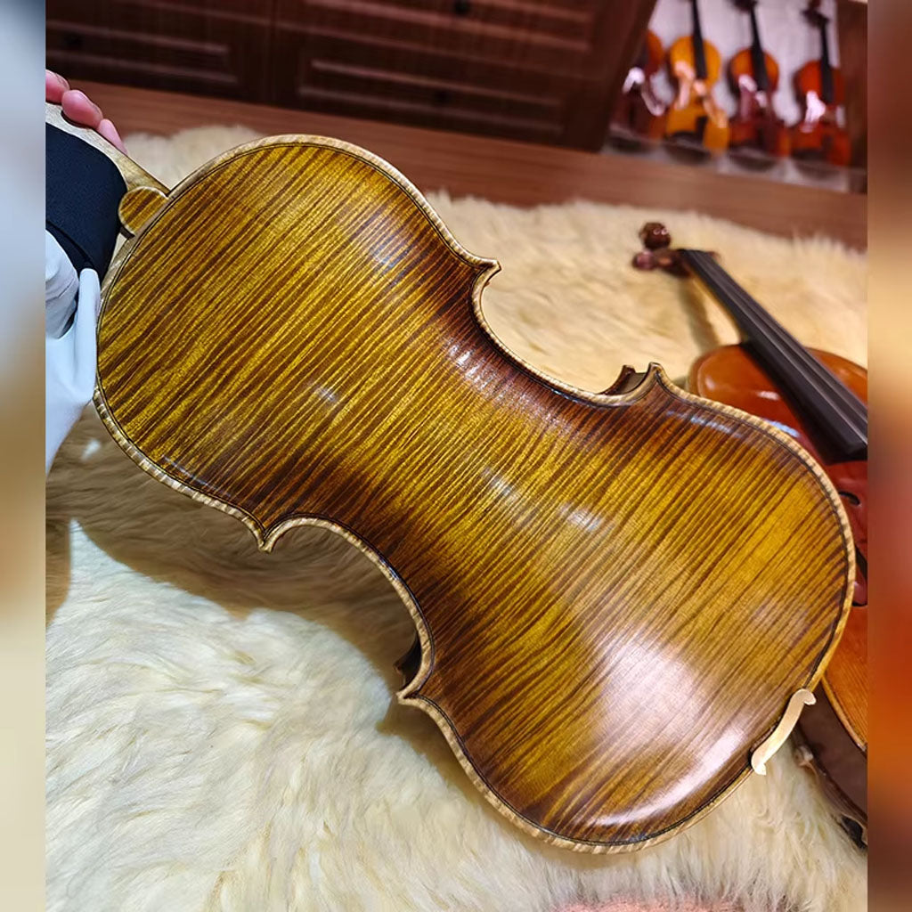 CHRISTINA V11 Handmade Violin – Scroll and Pegs Detail